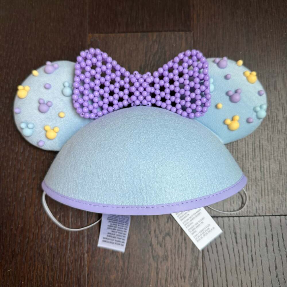 NWT - Disney Beaded Minnie Mouse Ear Hat